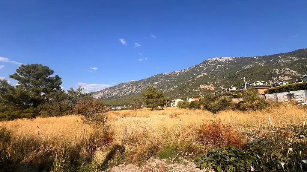 Land in Ovacik